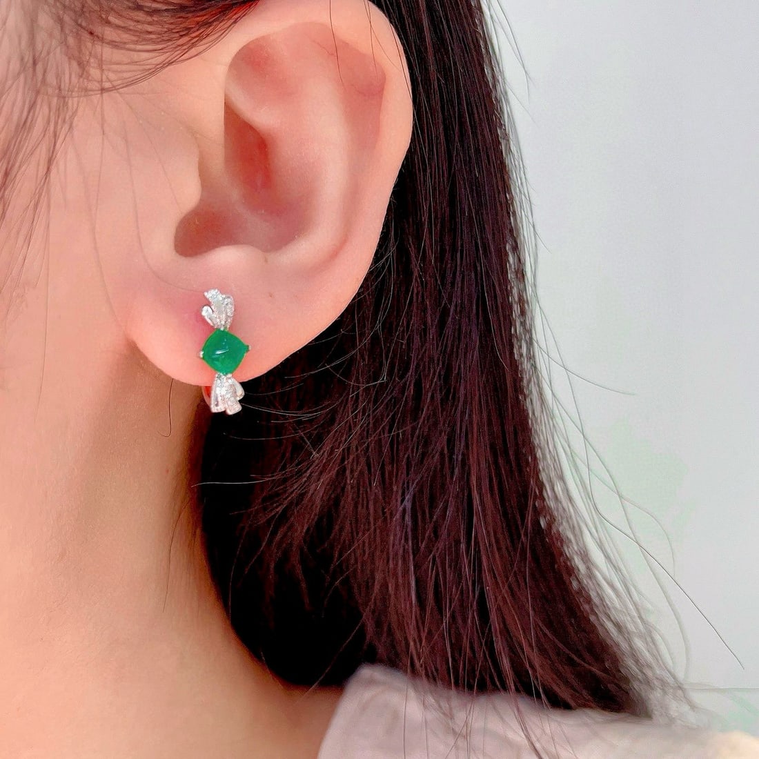 14k Gold 1.52 Ctw Natural Emerald & Diamond Earrings - 5