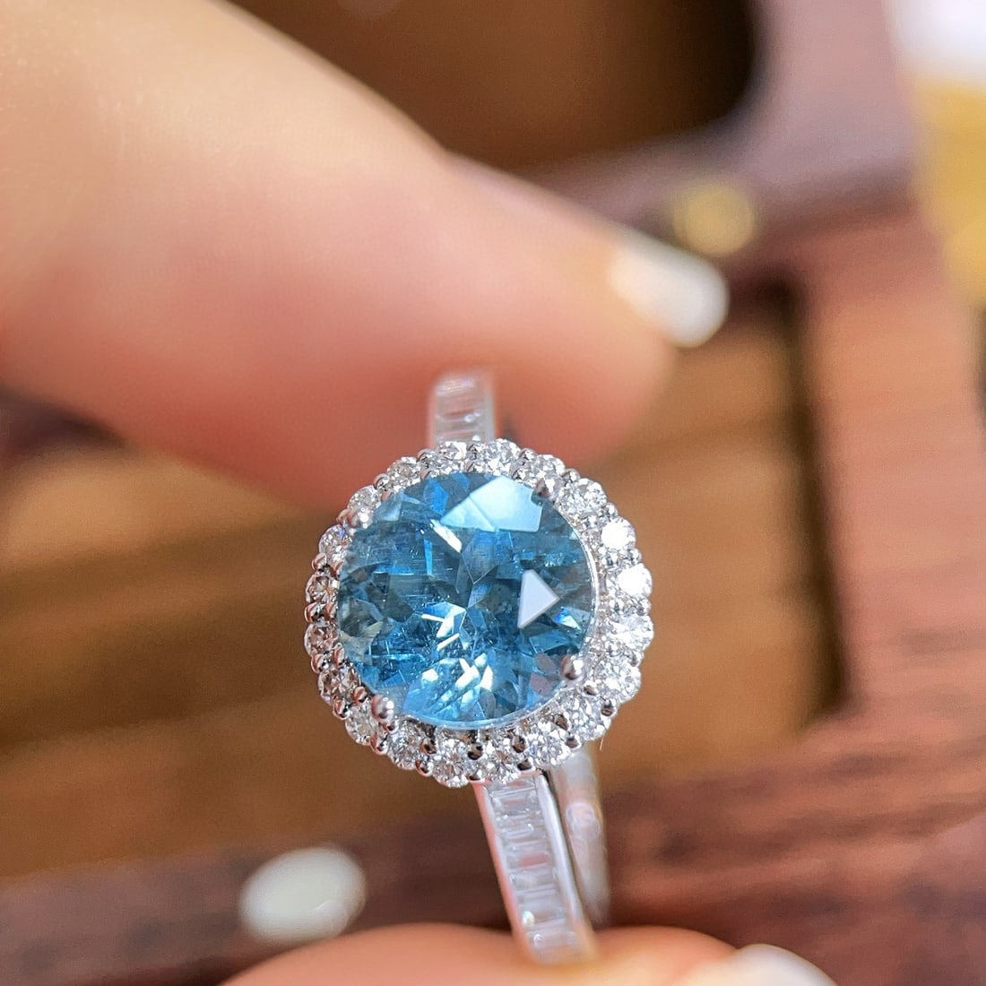 14k Gold 1.83 Ctw Natural Aquamarine & Diamond Ring - 4