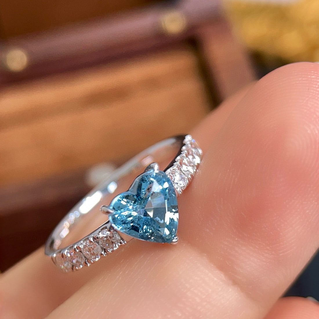 14k Gold 1.4 Ctw Natural Aquamarine & Diamond Ring - 3