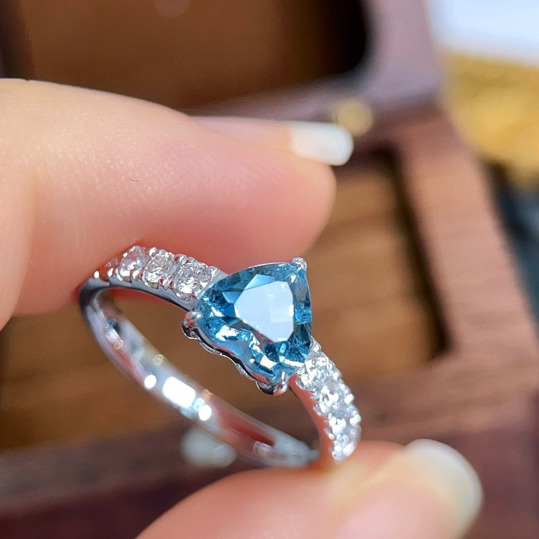 14k Gold 1.4 Ctw Natural Aquamarine & Diamond Ring - 4