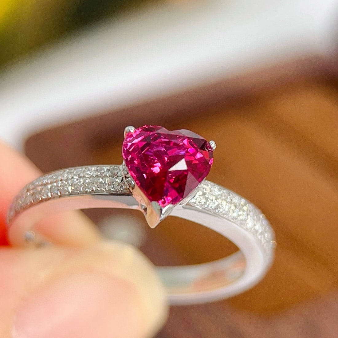 14k Gold 1.21 Ctw Natural Ruby & Diamond Ring - 3