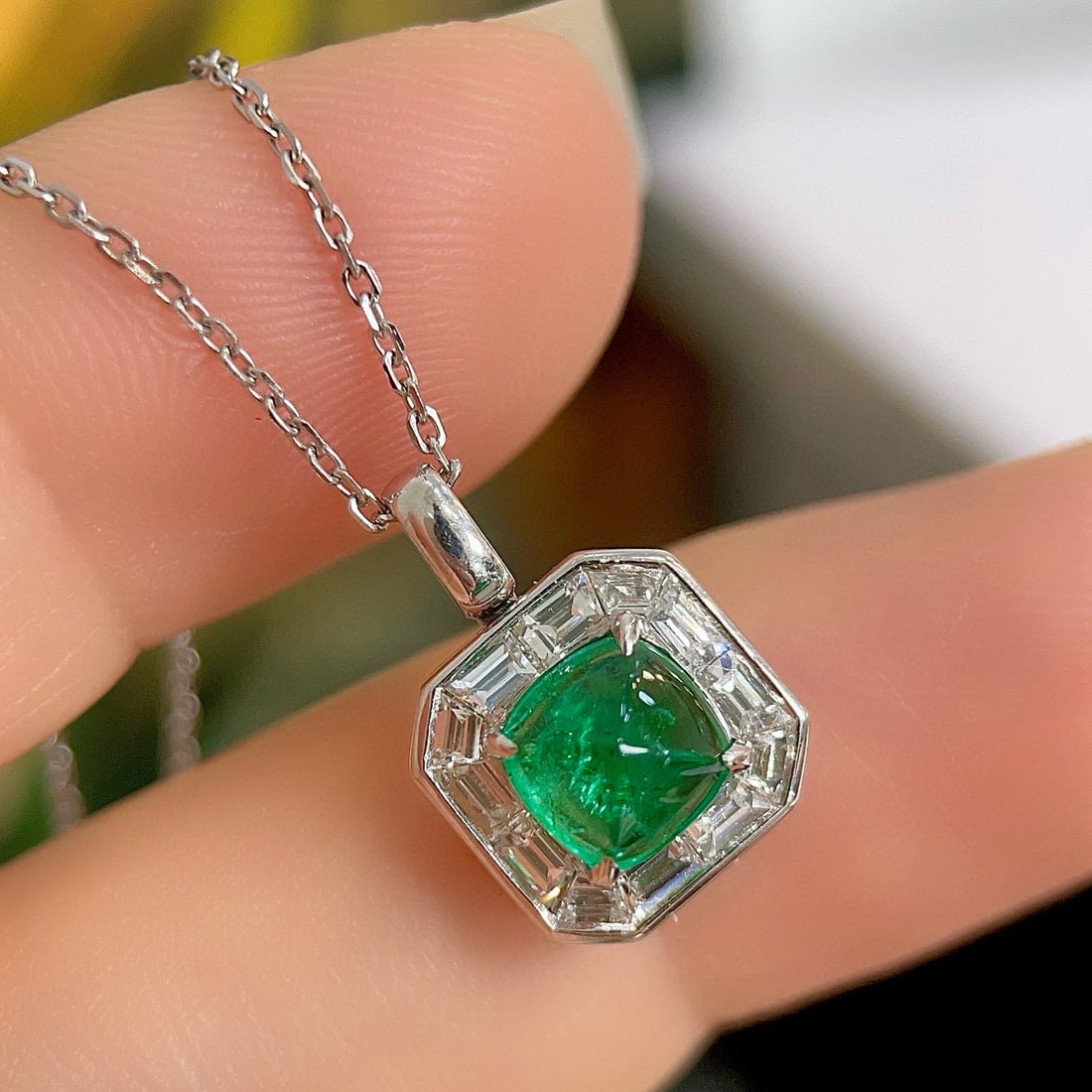 14k Gold 1.65 Ctw Natural Emerald & Diamond Pendant( Without Chain ) - 2