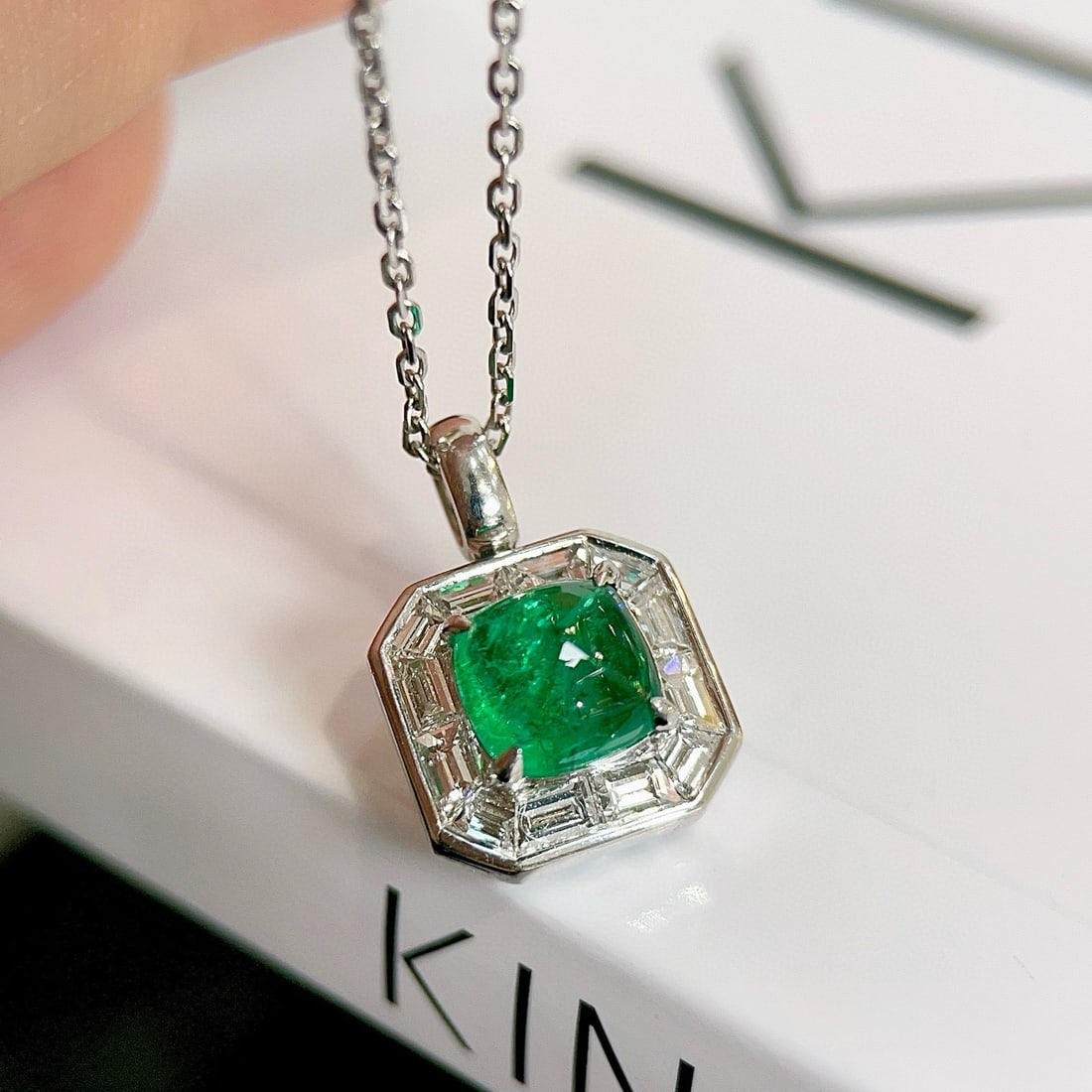 14k Gold 1.65 Ctw Natural Emerald & Diamond Pendant( Without Chain ) - 4