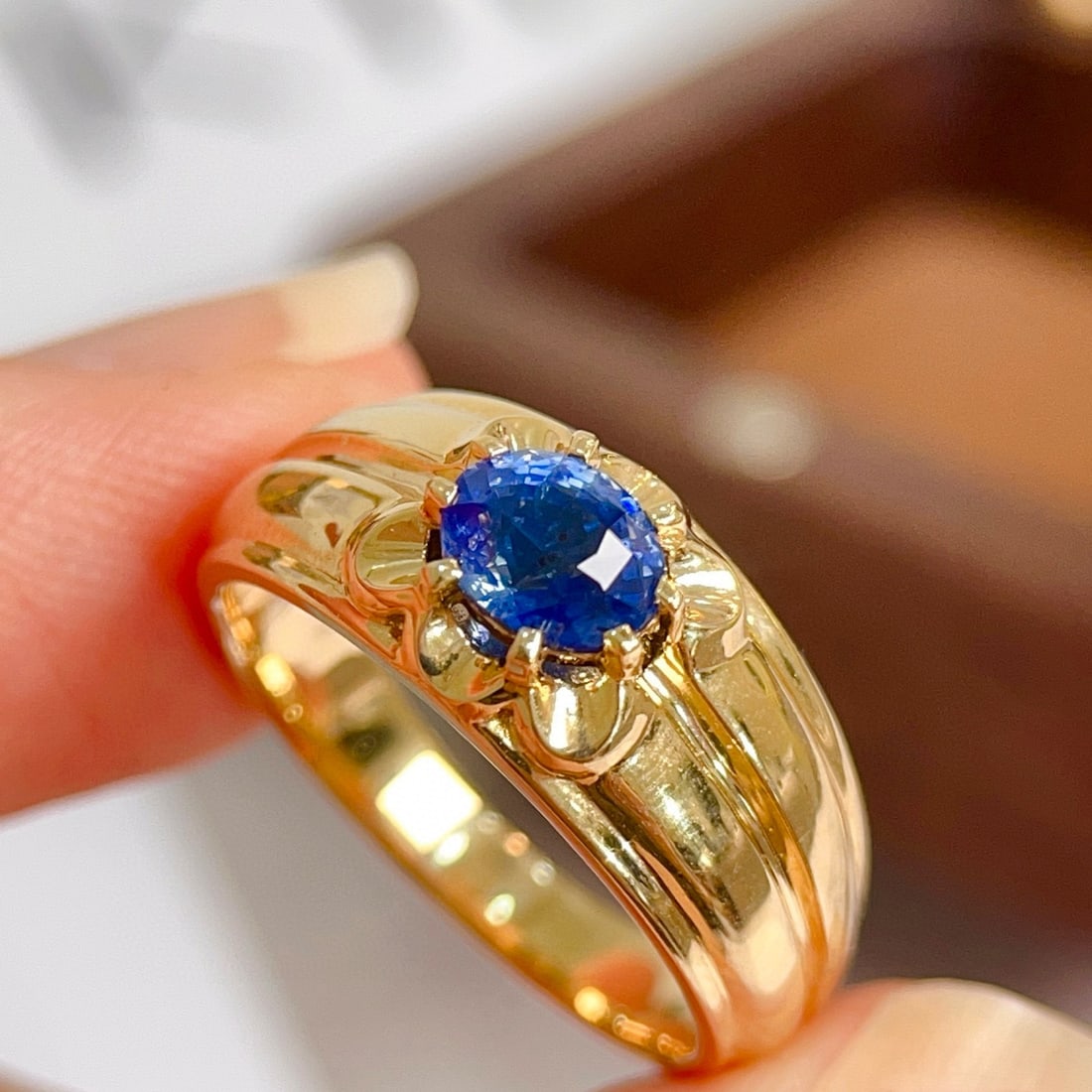 14k Gold 1 Ct Natural Sapphire Ring - 2
