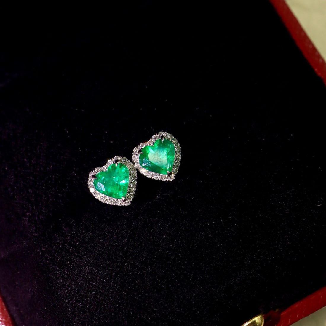 14k Gold 1.29 Ctw Vivid Green Natural Emerald & Diamond Earrings - 3