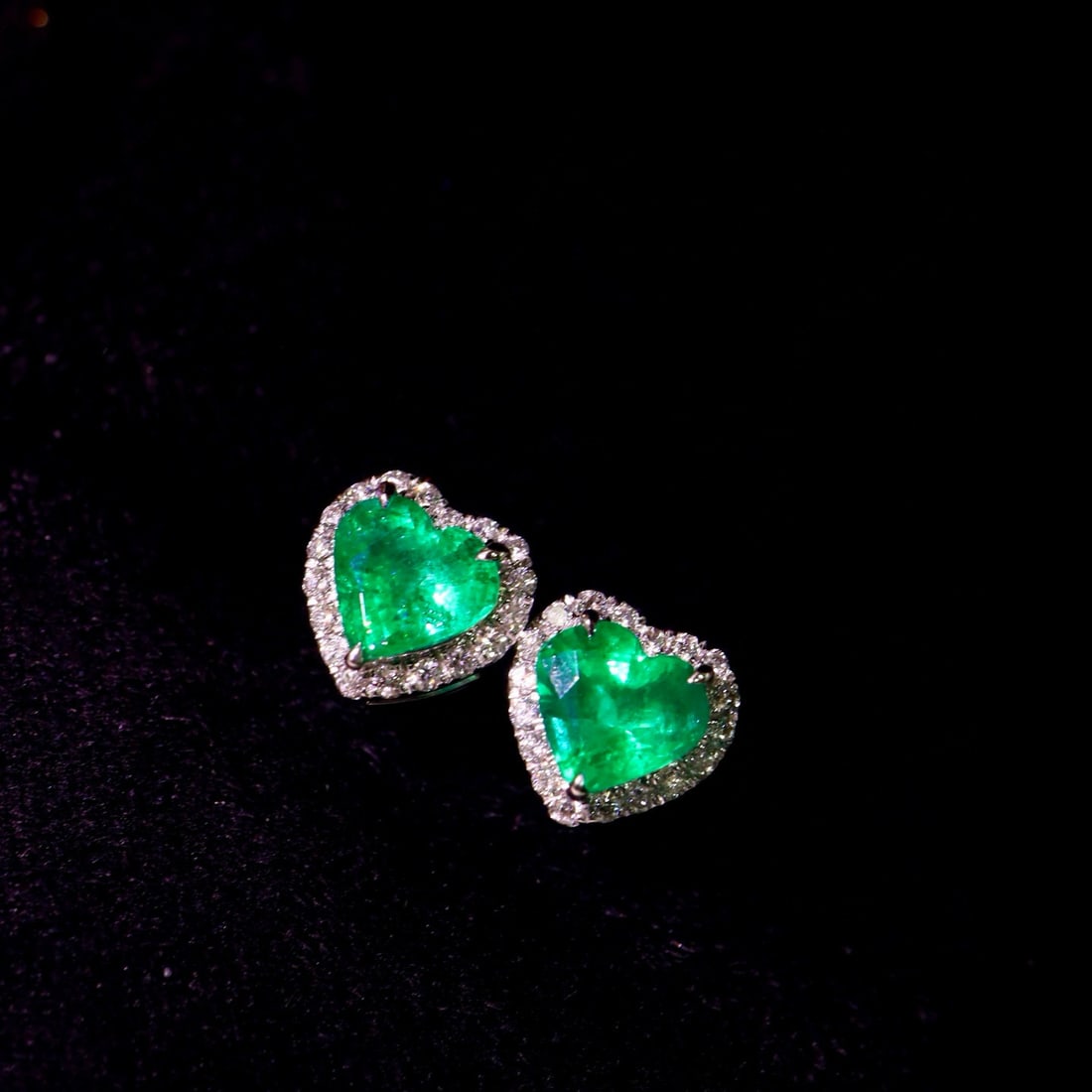 14k Gold 1.29 Ctw Vivid Green Natural Emerald & Diamond Earrings - 4