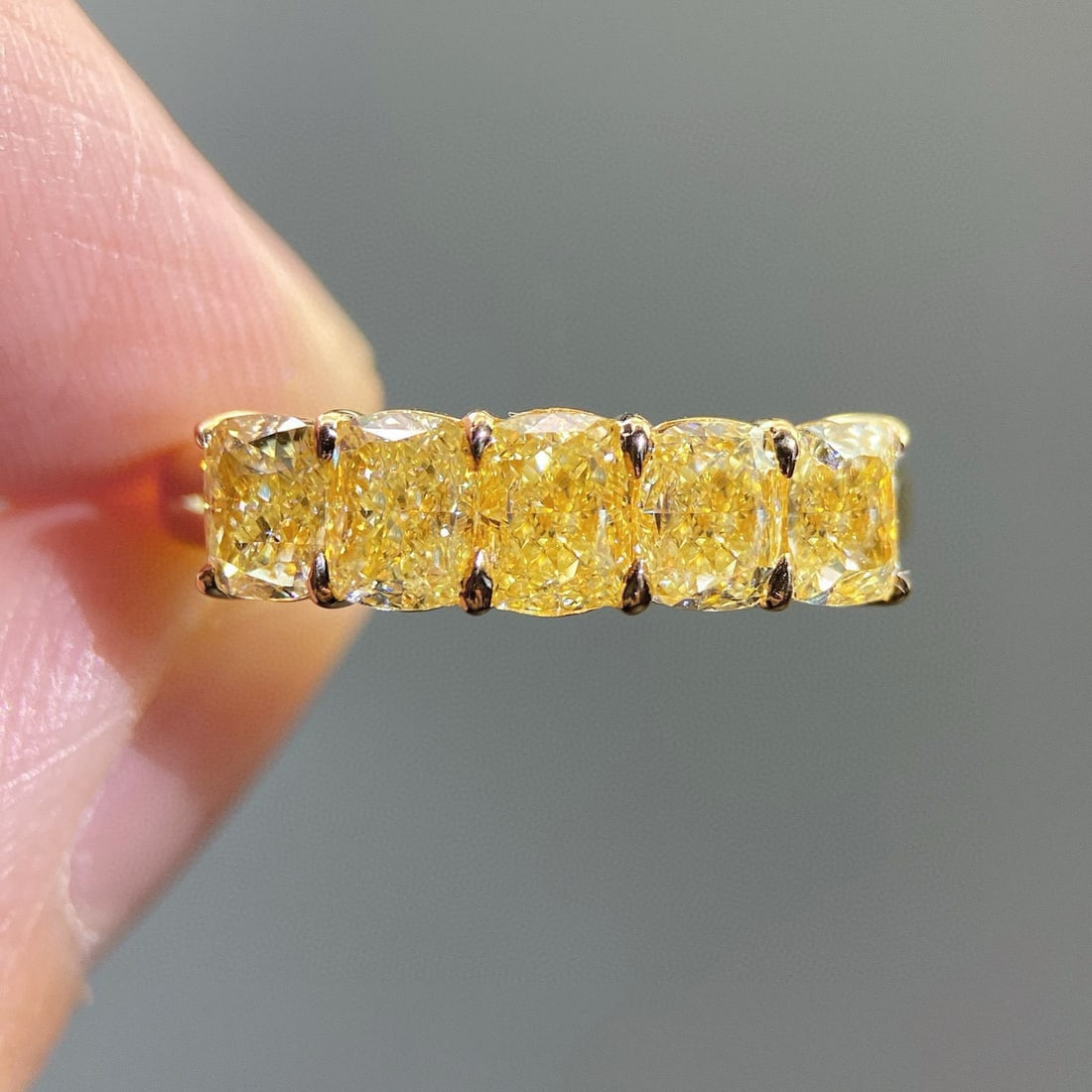 14k Gold 2.60 Ct Natural Yellow Diamond Ring: Ref:230956179 // gold content:14k gold // ring size:7. 25us // // main gemstone:yellow diamond // shape:cushion // carat weight:2. 60ct // color:yellow // treatment:natural // Condition: NewLow