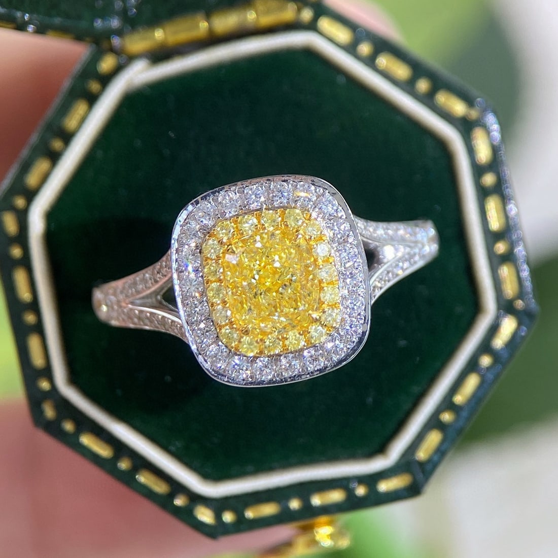 Gia Certified 14k Gold 1.11 Ctw Natural Yellow Diamond & Diamond Ring: Ref:230956194 // gold content:14k gold // ring size:7. 25us // // main gemstone:yellow diamond // certified:gia // shape:cushion // carat weight:0. 71ct // clarity grade:vs1 // color:yellow // treatme