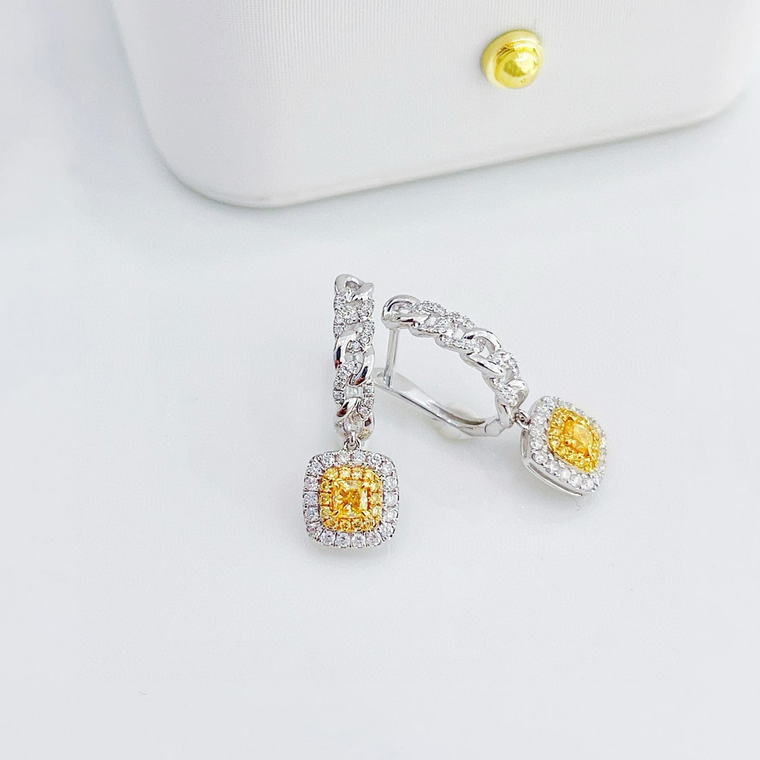 14k Gold 0.80 Ctw Natural Yellow Diamond & Diamond Earrings - 2