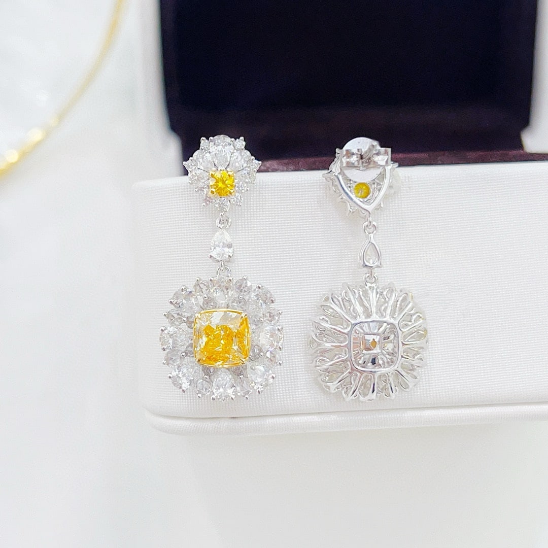 Gia Certified 14k Gold 4.68 Ctw Natural Yellow Diamond & Diamond Earrings - 3