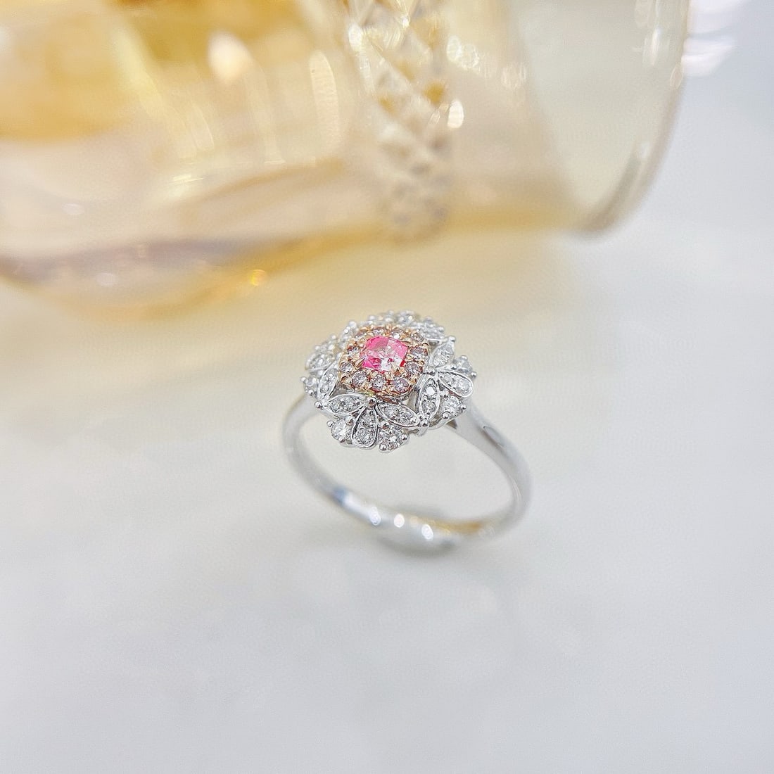 14k Gold 0.44 Ctw Natural Pink Diamond & Diamond Ring - 3