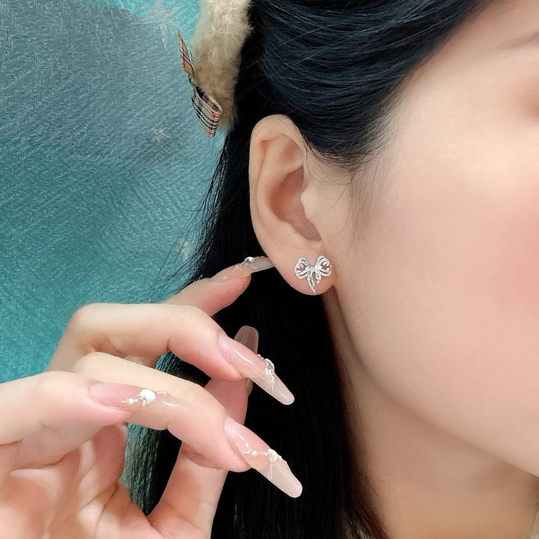 14k Gold 0.24 Ct Natural H Diamond Earrings - 5