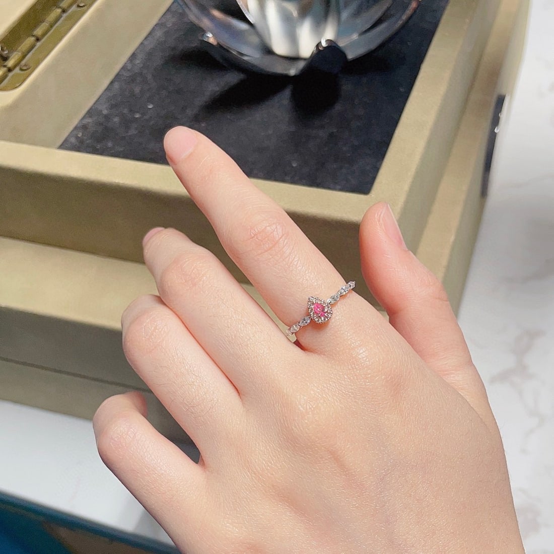 14k Gold 0.35 Ctw Natural Pink Diamond & Diamond Ring - 4