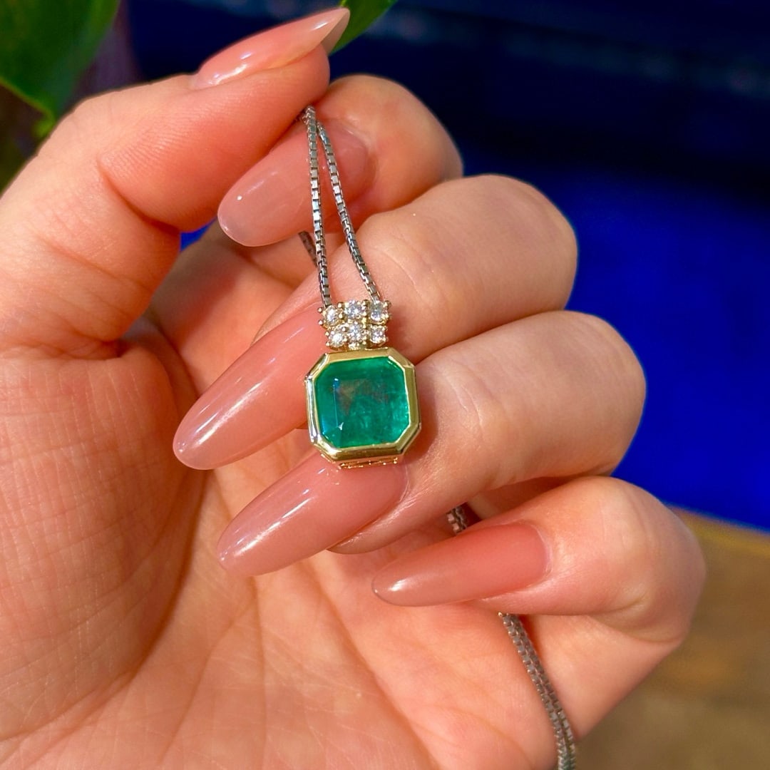 14k Gold 3.92 Ctw Natural Emerald & Diamond Pendant( Without Chain ) - 3