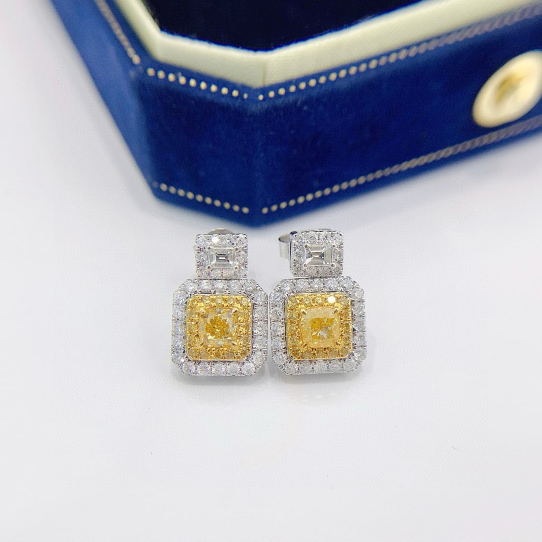 14k Gold 1.22 Ctw Natural Yellow Diamond & Diamond Earrings - 5