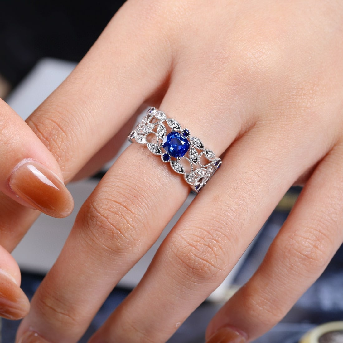 14k Gold 1.12 Ct Natural Sapphire & Diamond Ring - 6