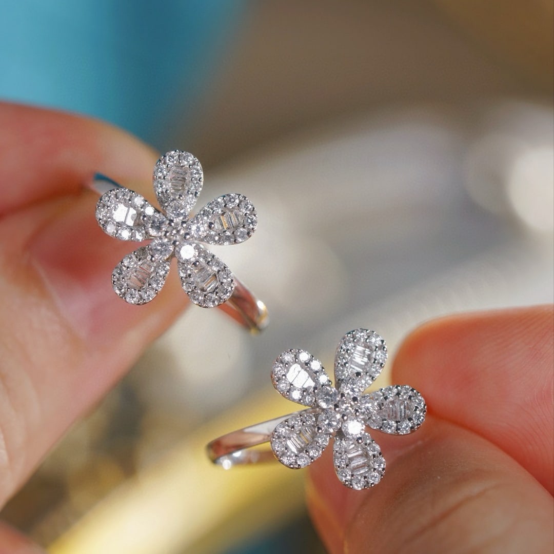 14k Gold 0.45 Ct Natural H Diamond Ring: Ref:230956283 // gold content:14k gold // ring size:7. 25us // // main gemstone:diamond // shape:multiply // carat weight:0. 45ct // clarity grade:vs-si // color:h // treatment:natural //