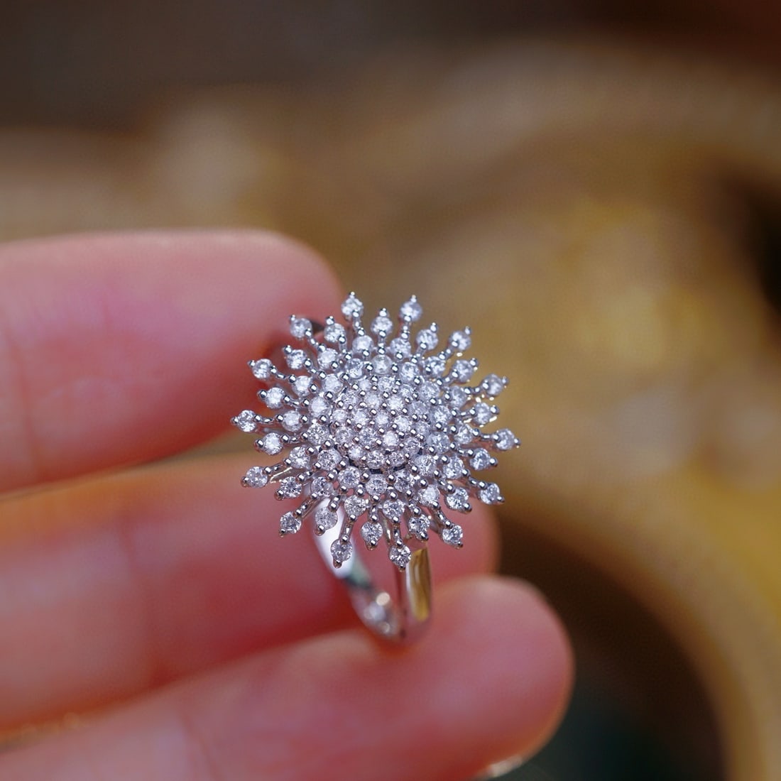 14k Gold 0.60 Ct Natural H Diamond Ring: Ref:230956285 // gold content:14k gold // ring size:7. 25us // // main gemstone:diamond // shape:round // carat weight:0. 60ct // clarity grade:vs-si // color:h // treatment:natural // cut grade:g