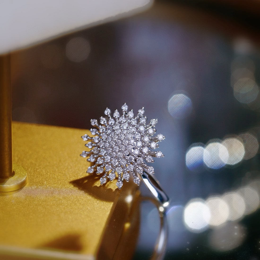 14k Gold 0.60 Ct Natural H Diamond Ring - 8