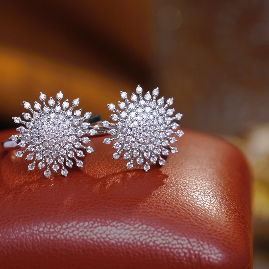 14k Gold 0.60 Ct Natural H Diamond Ring - 9