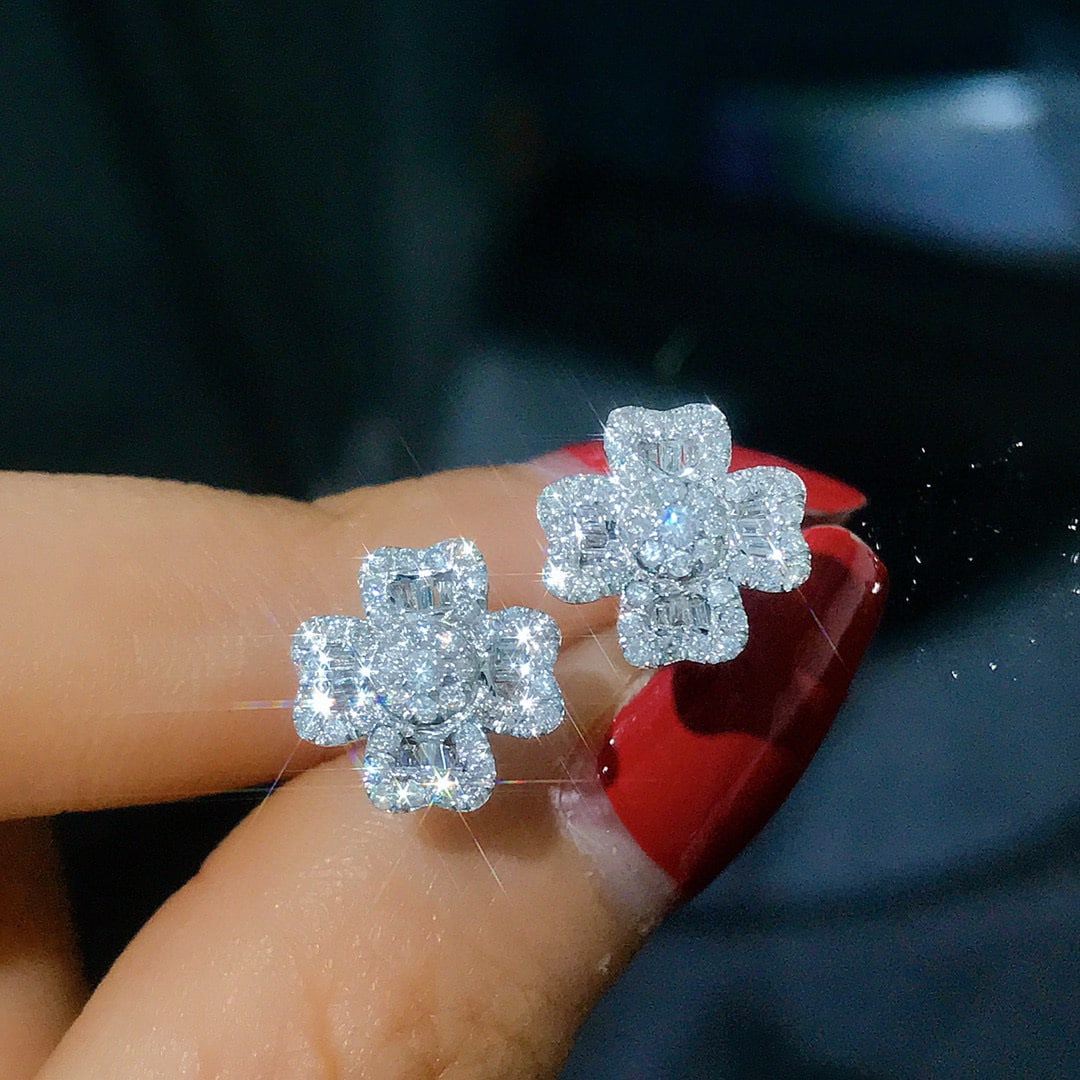 14k Gold 0.6 Ct Natural H Diamond Earrings - 5