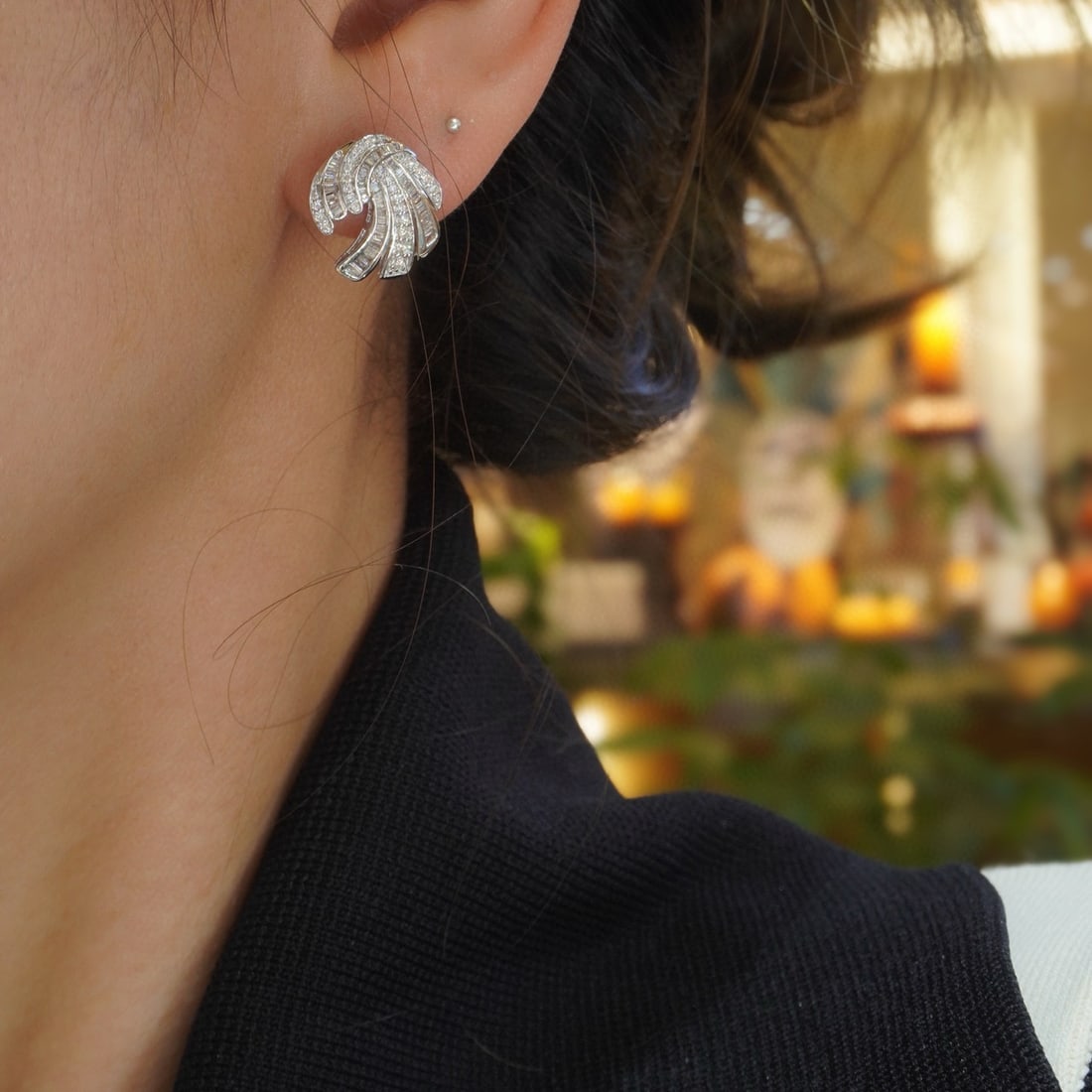 14k Gold 0.66 Ct Natural H Diamond Earrings - 4