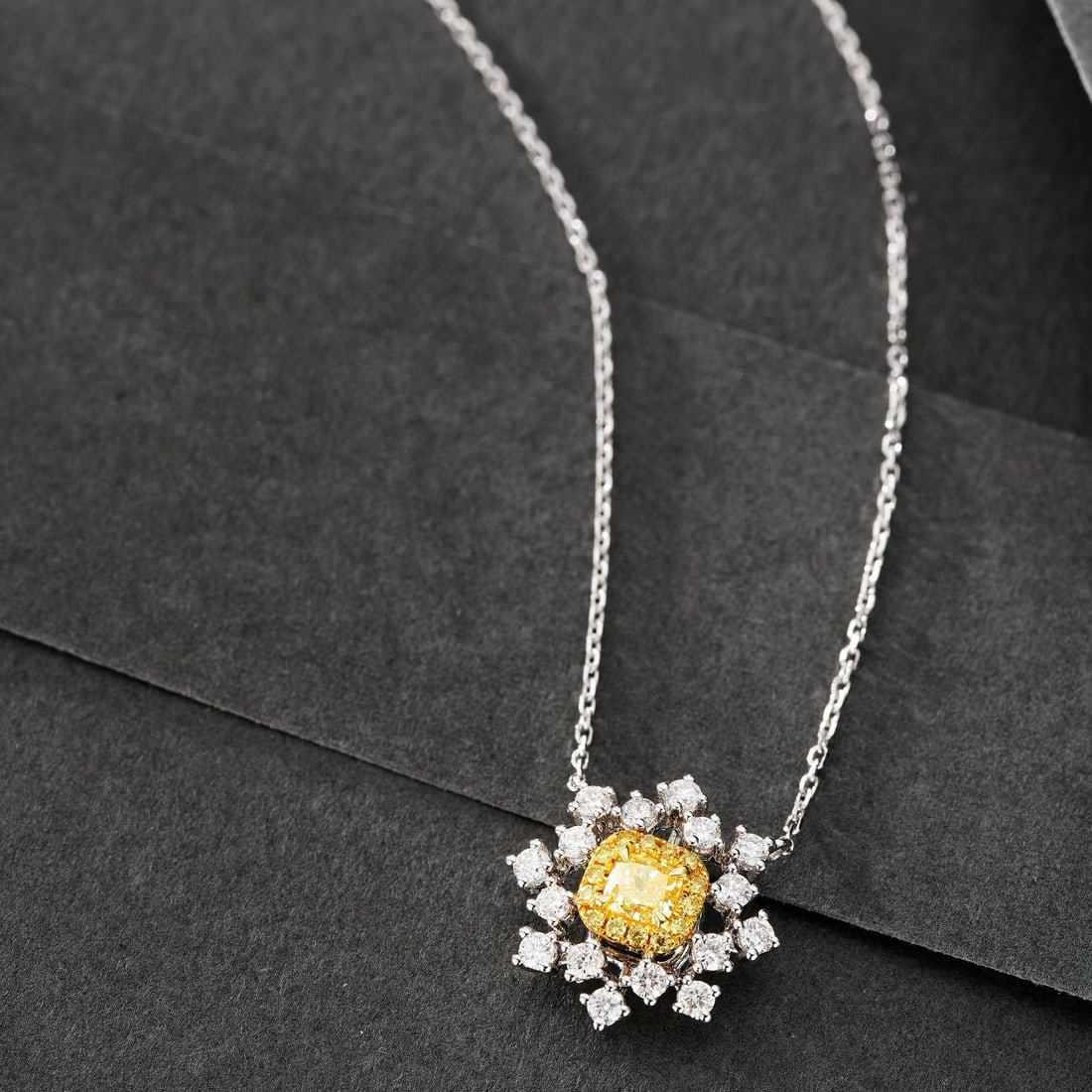 14k Gold 0.53 Ctw Natural Yellow Diamond & Diamond Necklace - 2