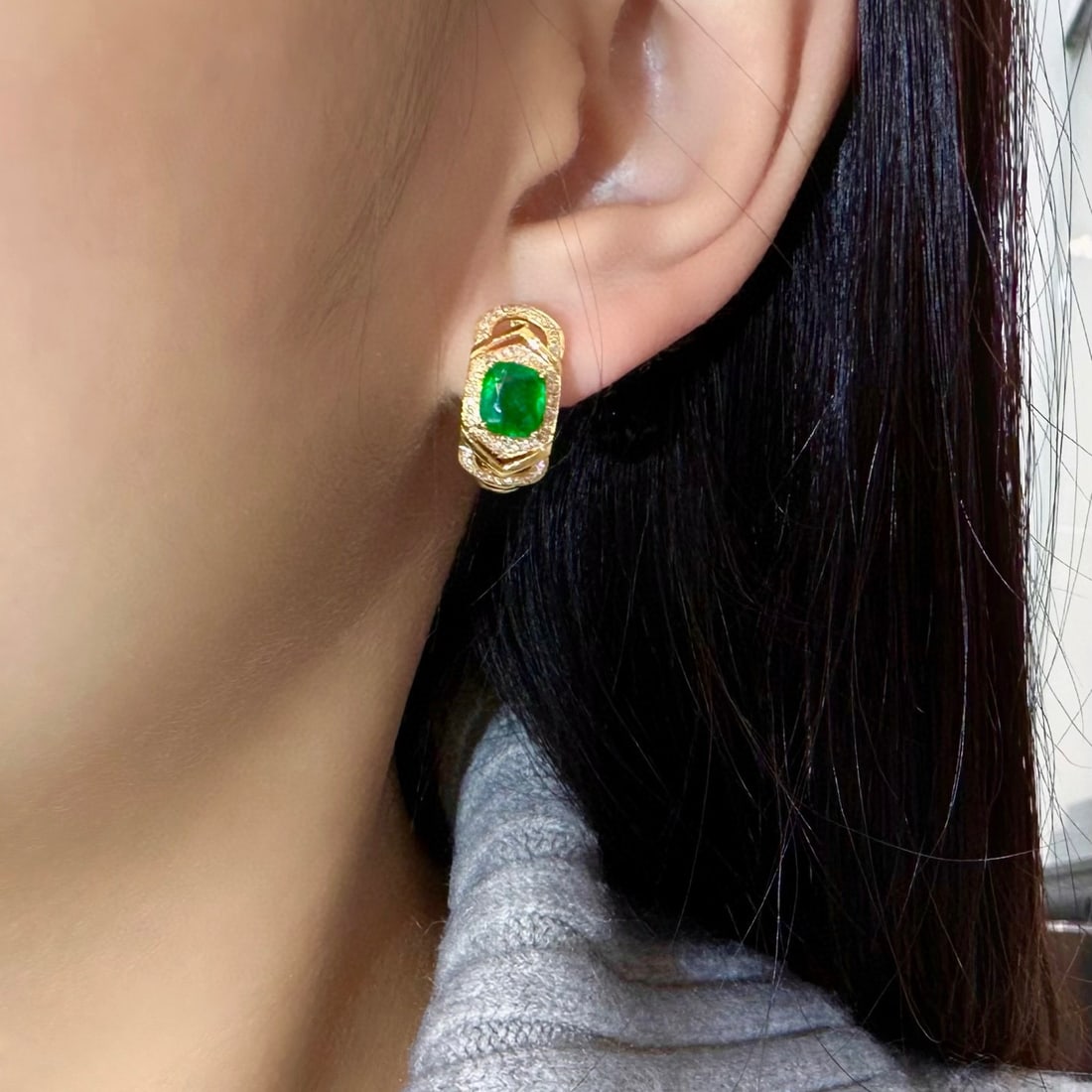 14k Gold 2.07 Ctw Vivid Green Natural Emerald & Diamond Earrings - 4