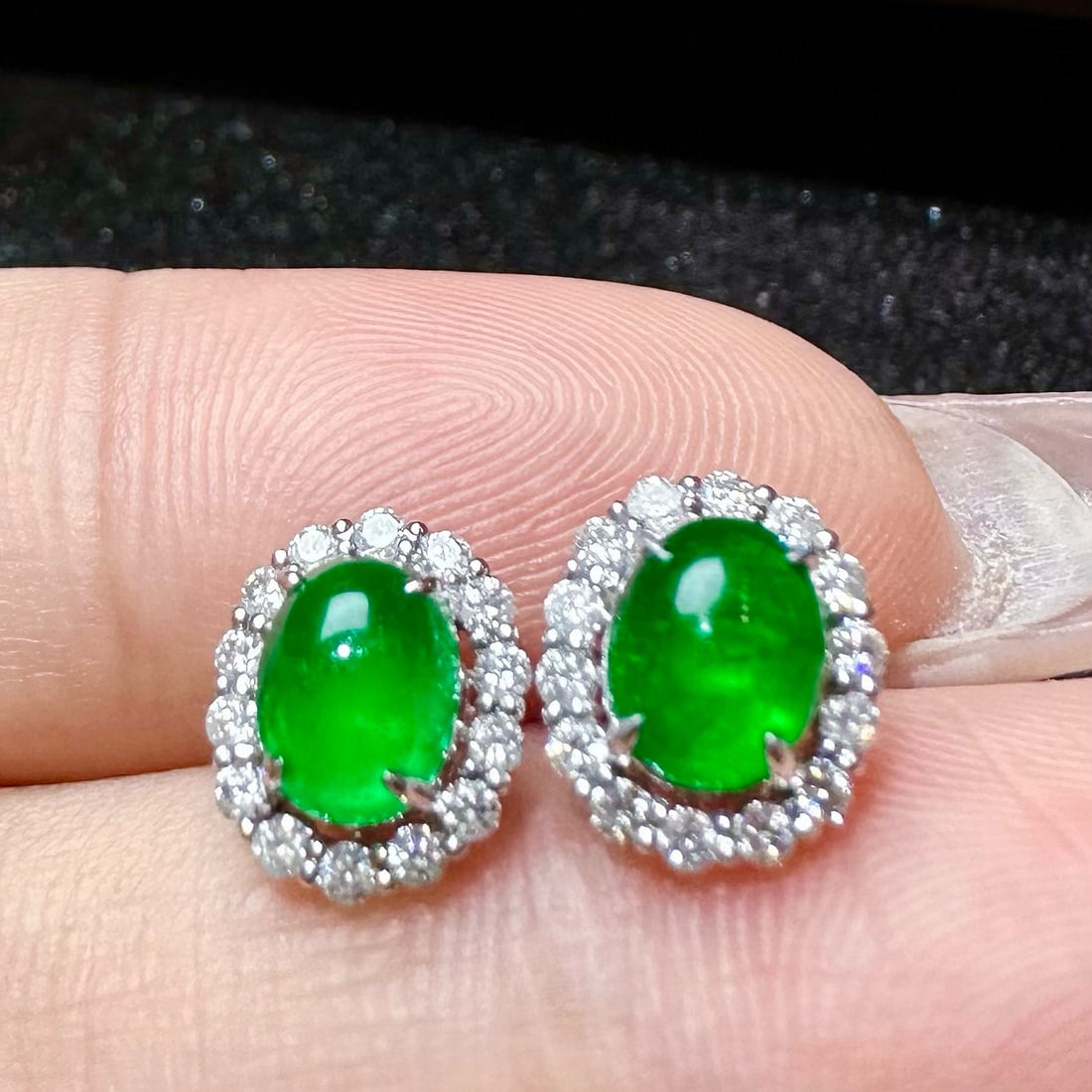 14k Gold 1.58 Ctw Vivid Green Natural Emerald & Diamond Earrings - 3