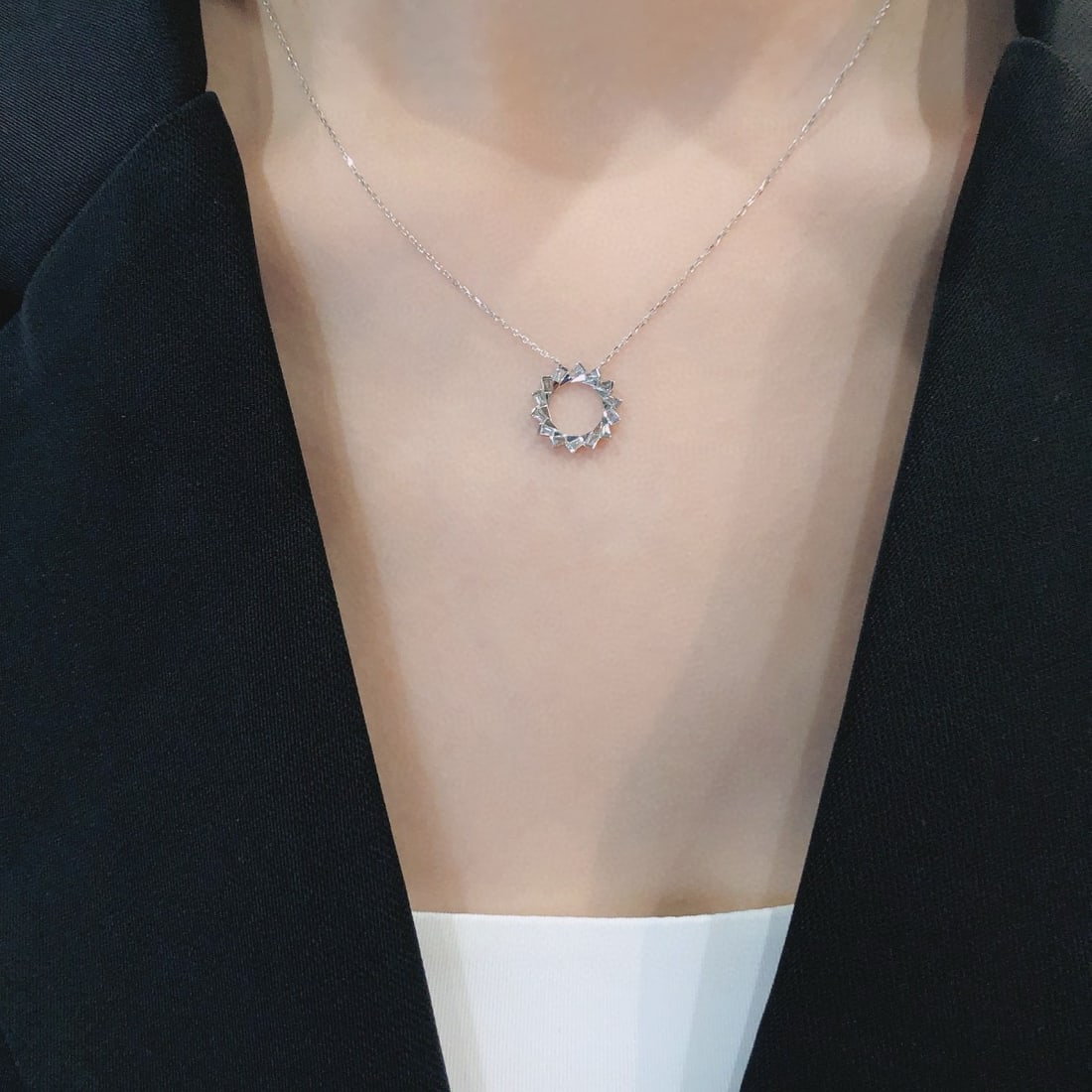 14k Gold 0.37 Ct Natural H Diamond Necklace - 5