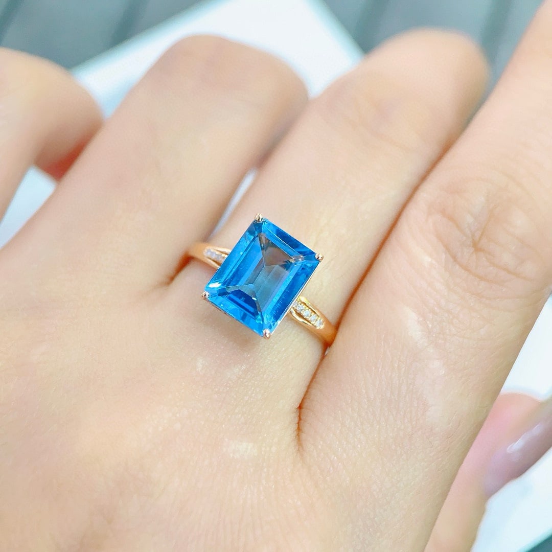 14k Gold 3.43 Ctw Natural Topaz & Diamond Ring - 4