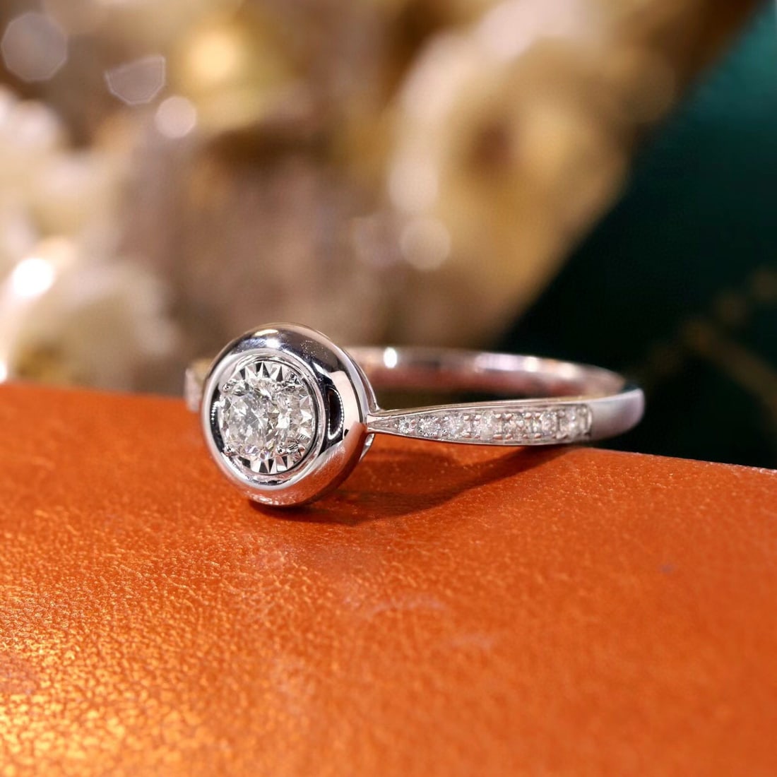 14k Gold 0.28 Ctw Natural H Diamond Ring - 4