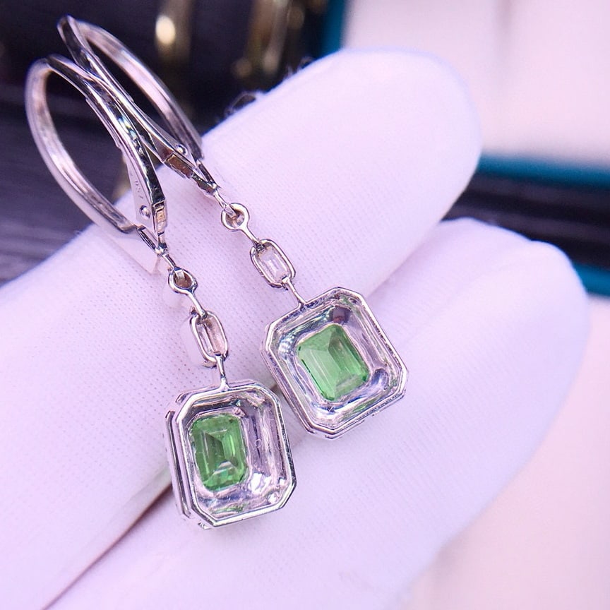 14k Gold 2.5 Ct Natural Tsavorite & Diamond Earrings - 5