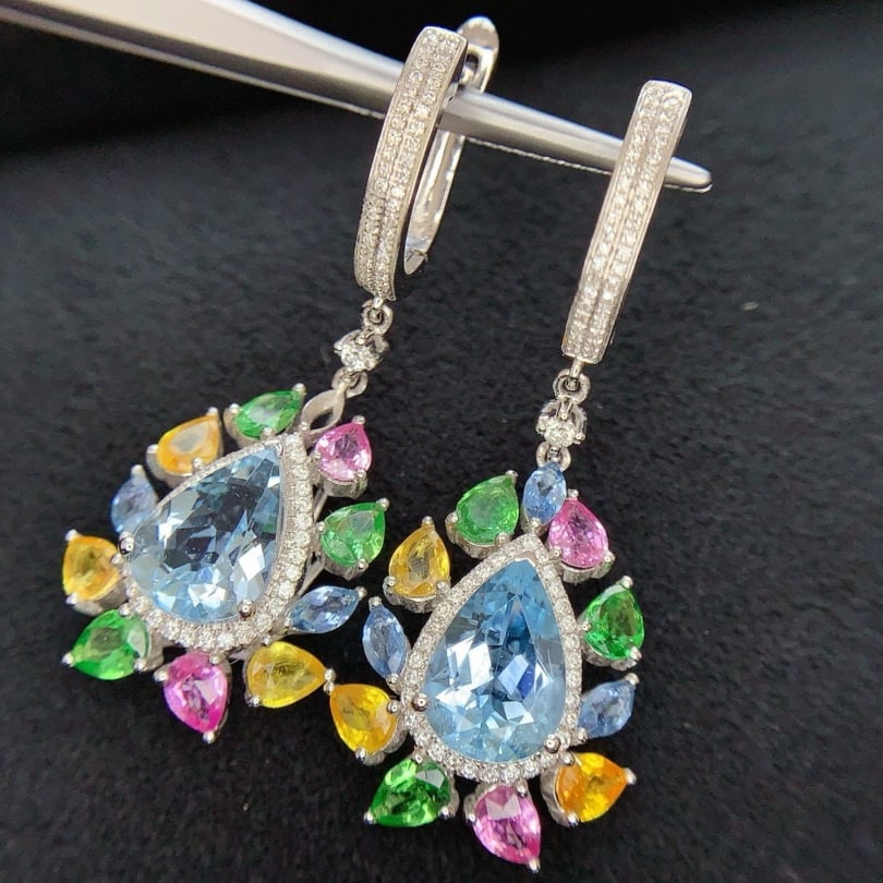 14k Gold 5.3 Ct Natural Aquamarine & Diamond & Diamond Earrings - 2