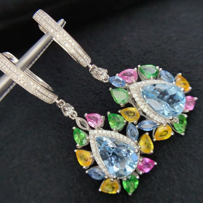 14k Gold 5.3 Ct Natural Aquamarine & Diamond & Diamond Earrings - 3