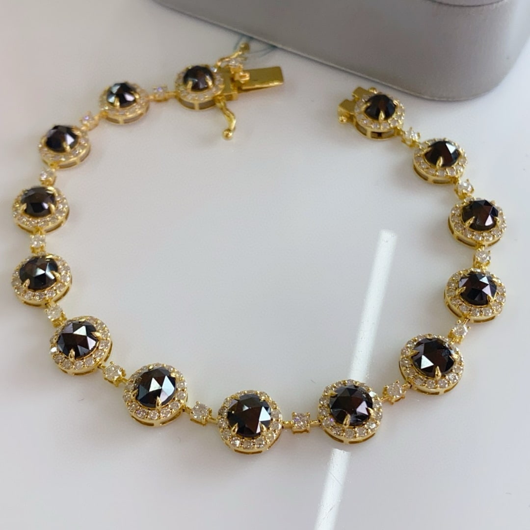 14k Gold 11.0 Ctw Natural Black Diamond & Diamond Bracelet: Ref:230957010 // gold content:14k gold // main gemstone:black diamond // shape:round // carat weight:8. 7ct // color:black // treatment:natural // cut grade:g // // adjacent gemstone 2 : diamond //