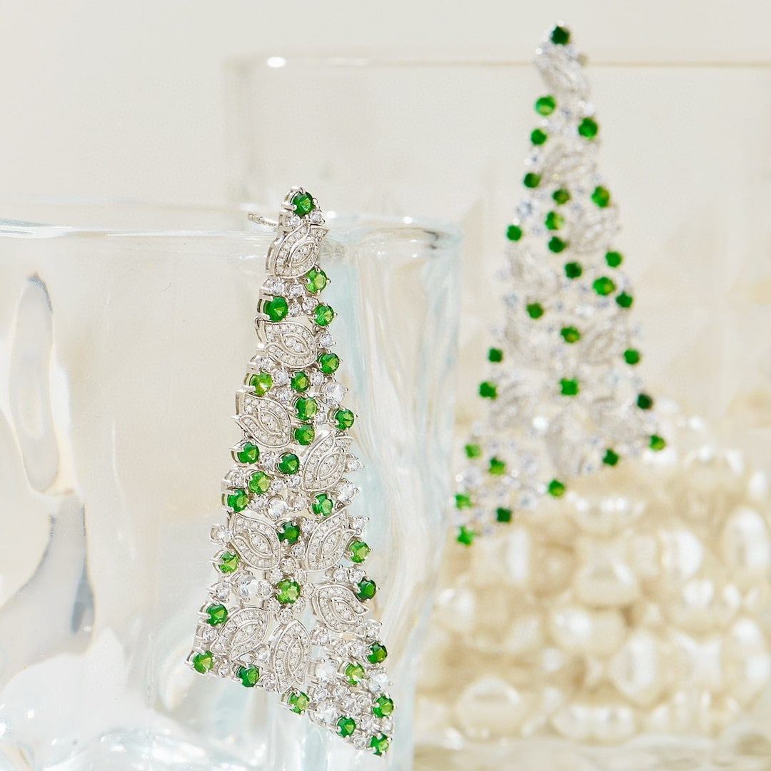 14k Gold 3.30 Ct Natural Tsavorite & Diamond Earrings - 3