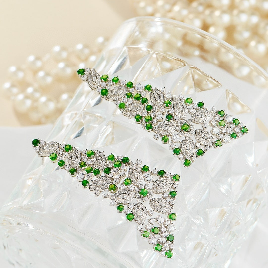 14k Gold 3.30 Ct Natural Tsavorite & Diamond Earrings - 4