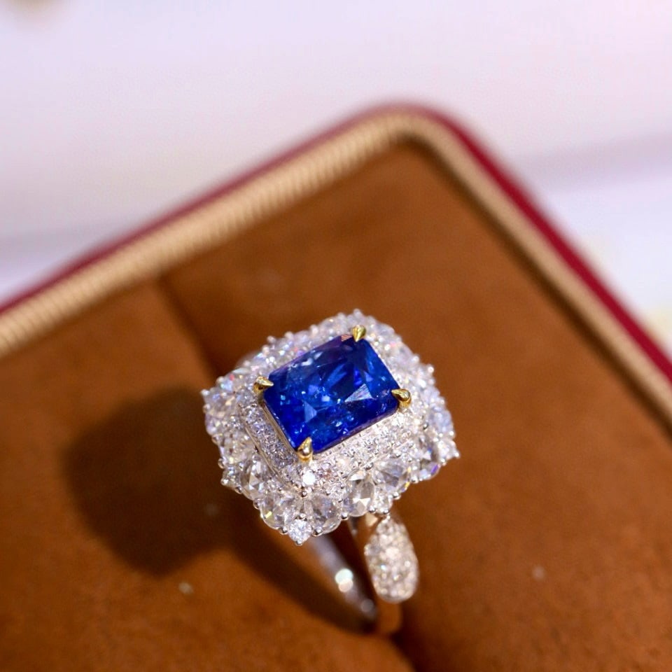 14k Gold 2.34 Ctw Natural Sapphire & Diamond Ring - 7