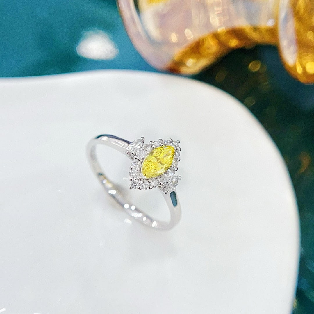 14k Gold 0.59 Ctw Lab Grown Diamond & Diamond Ring - 3