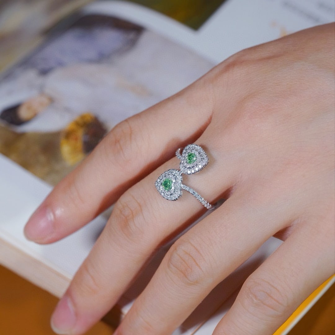 14k Gold 0.80 Ctw Natural Green Diamond & Diamond Ring - 2