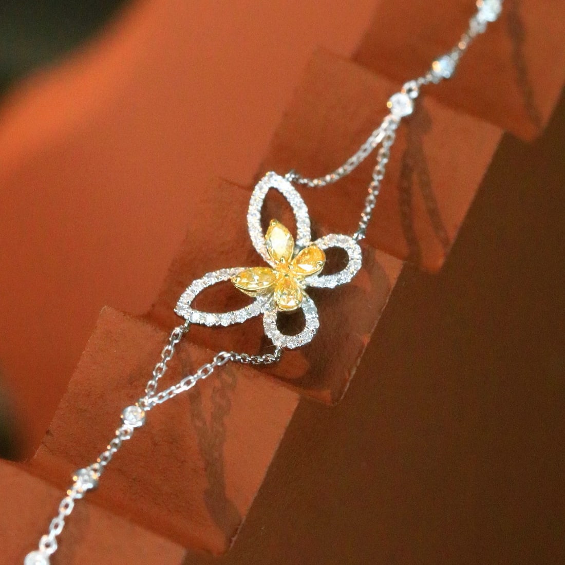 14k Gold 0.75 Ct Natural Color Diamond & Butterfly Necklace - 7