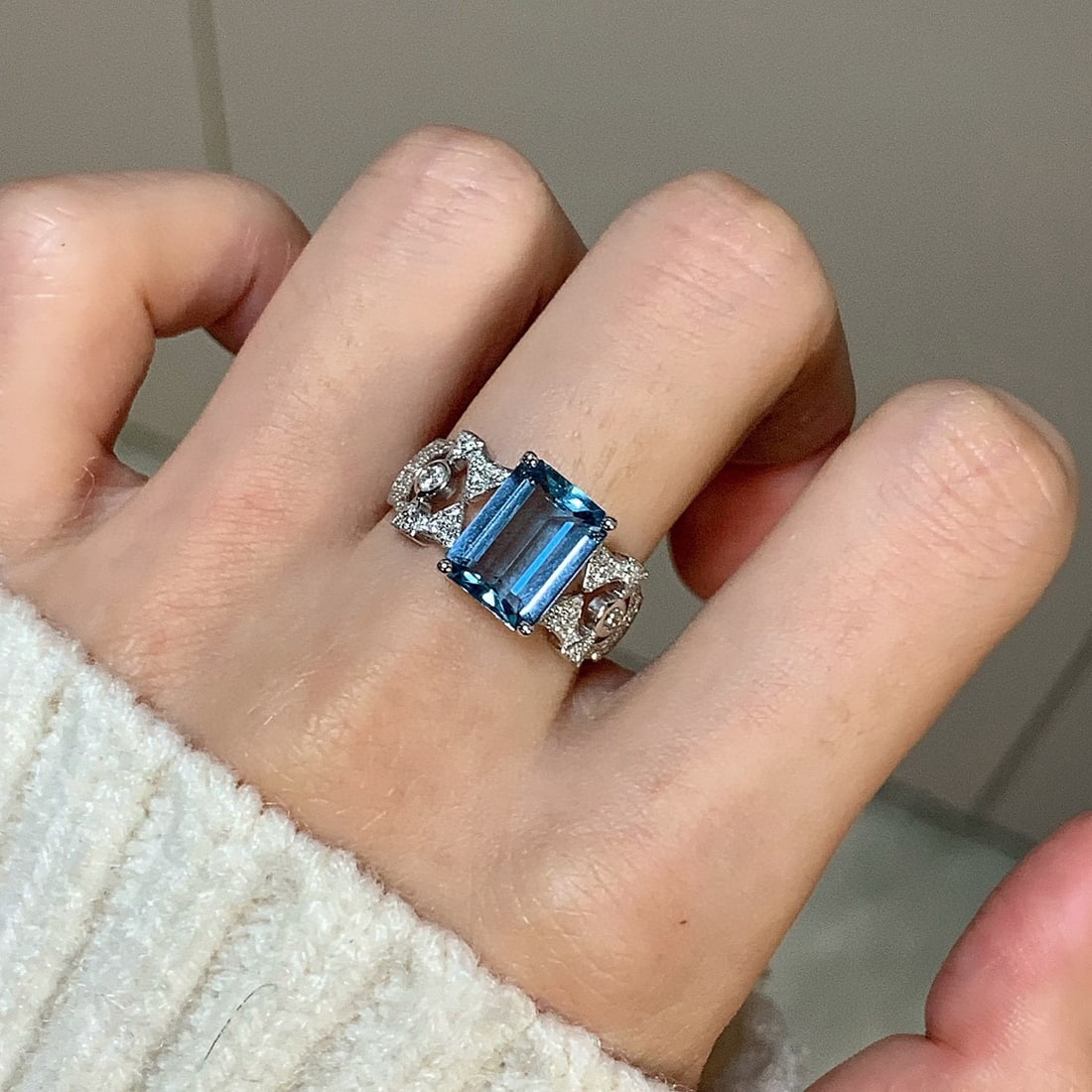 14k Gold 2.43 Ct Natural Aquamarine & Diamond Ring - 3