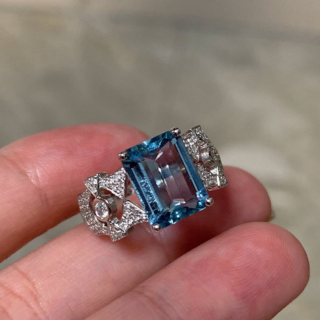 14k Gold 2.43 Ct Natural Aquamarine & Diamond Ring - 8