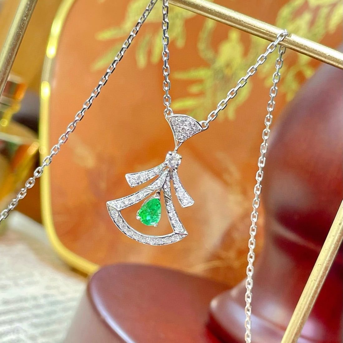 14k Gold 1.09 Ctw Natural Emerald & Diamond Necklace - 2