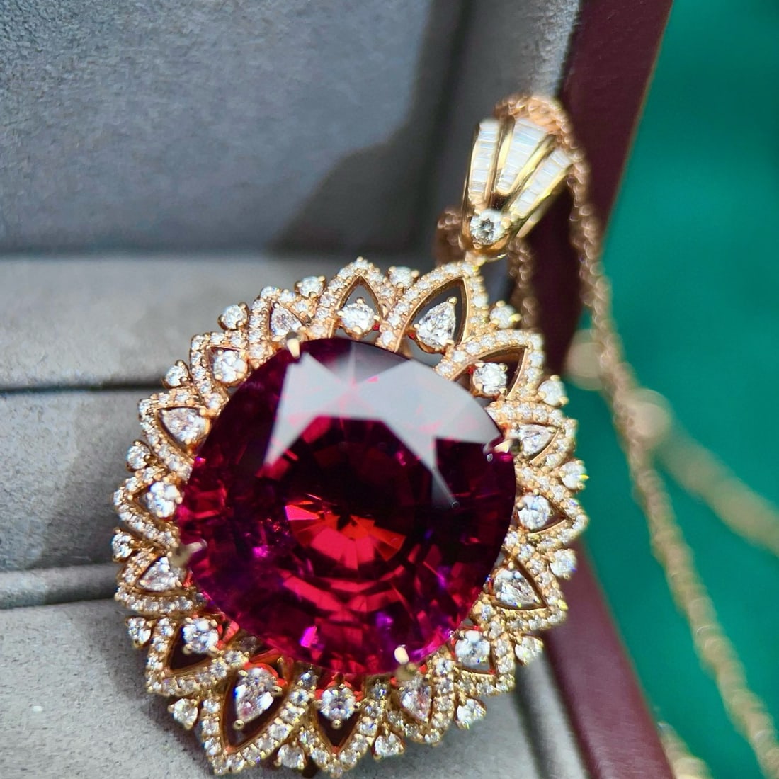 14k Gold 31.45 Ctw Natural Tourmaline & Diamond Pendant( Without Chain ) - 3