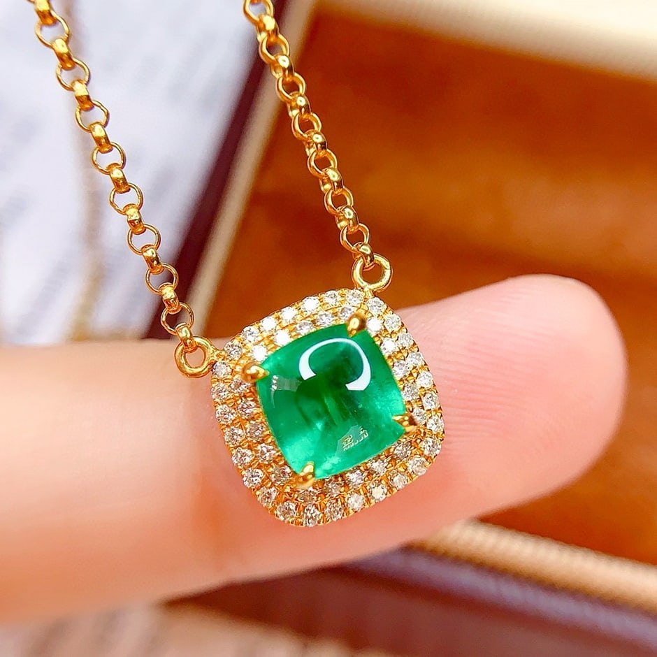 14k Gold 1.8 Ct Vivid Green Natural Emerald & Diamond Necklace - 2