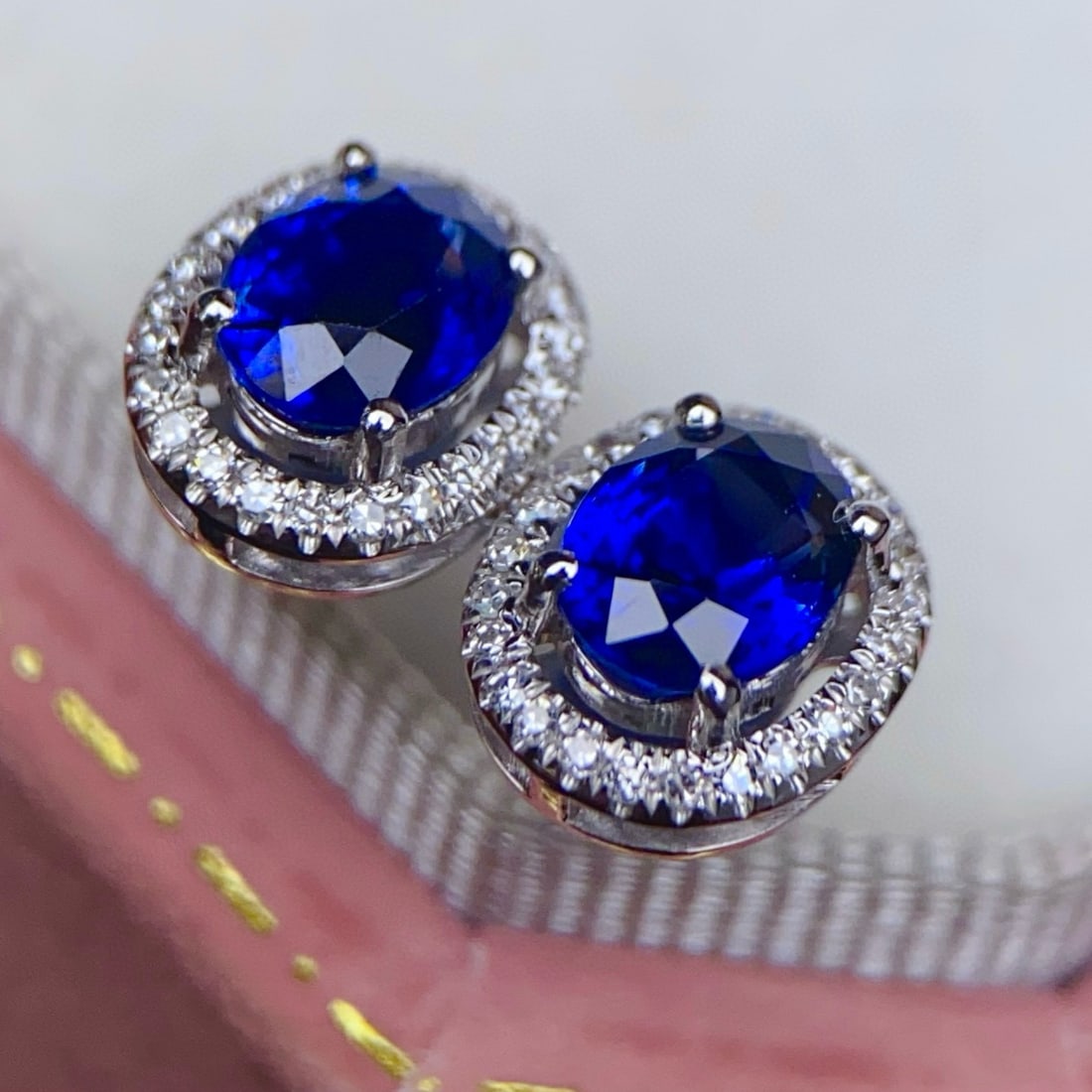 14k Gold 1.49 Ctw Vivid Blue Natural Sapphire & Diamond Earrings - 4