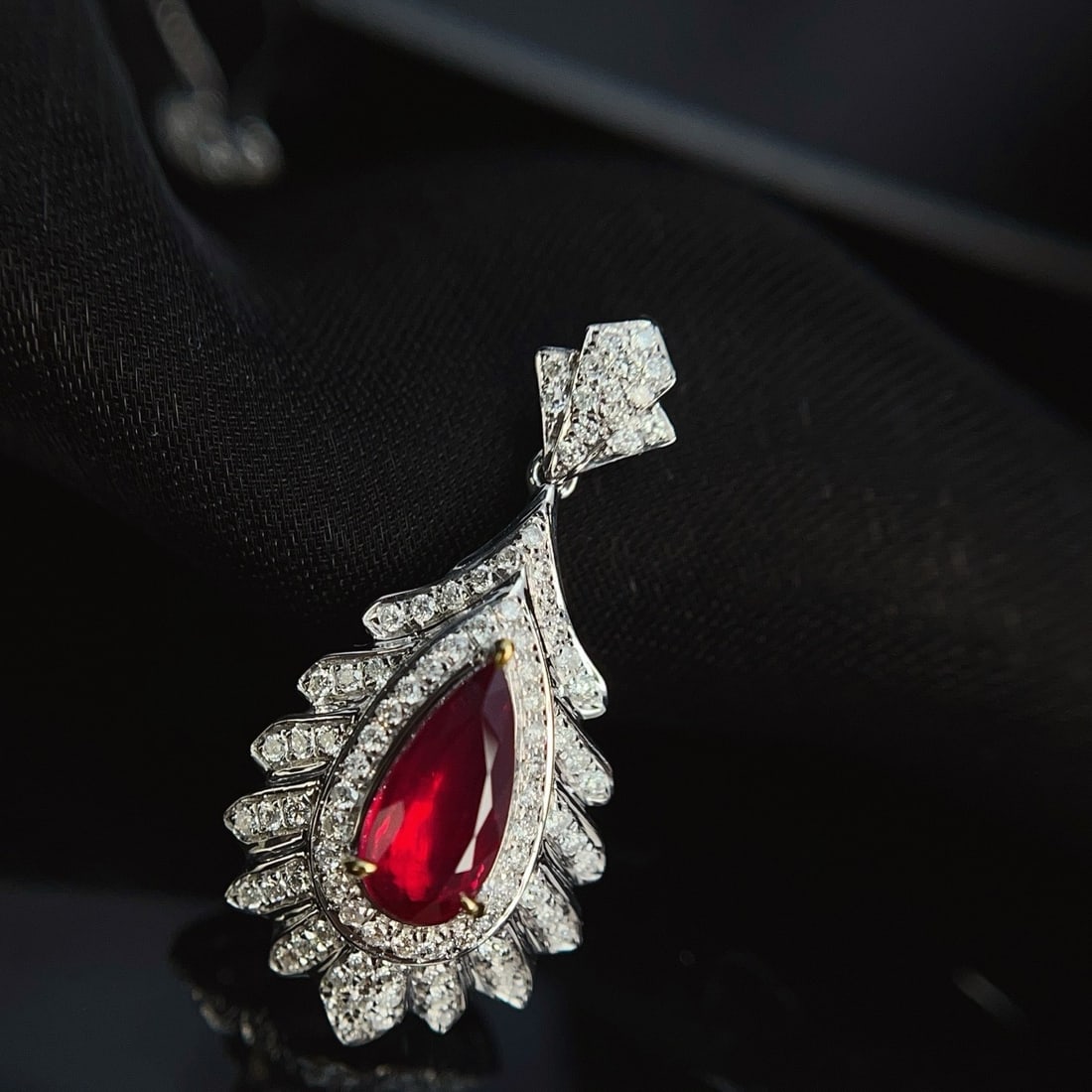 14k Gold 1.41 Ctw Natural Ruby & Diamond Pendant( Without Chain ) - 4