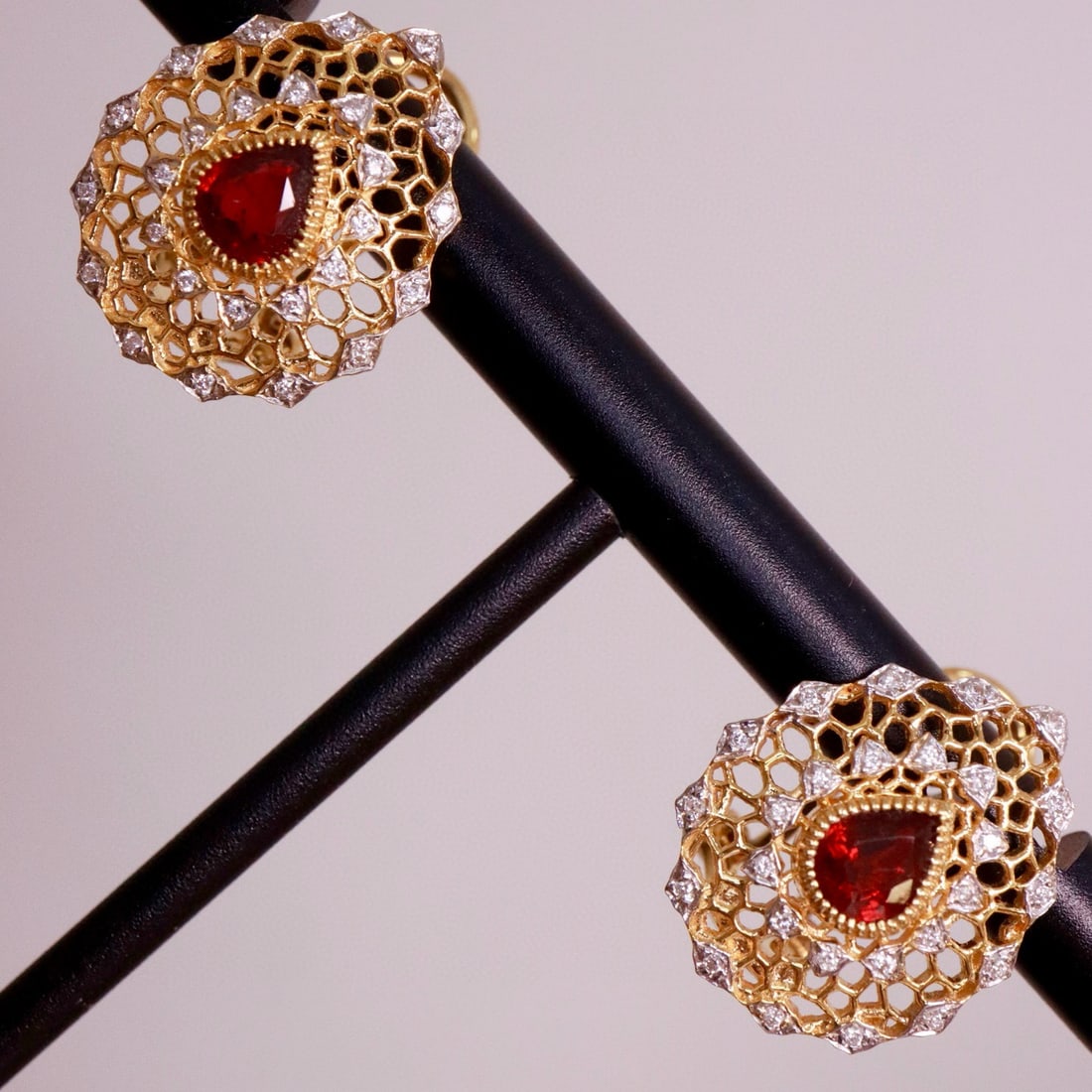 14k Gold 0.98 Ctw Natural Ruby & Diamond Earrings - 6